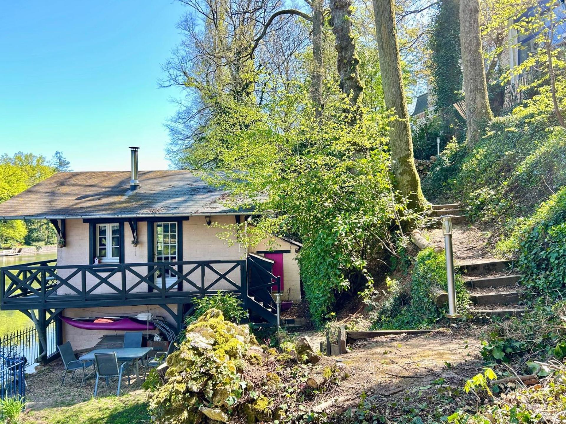 Le Chalet Bucolique Au Bord De L'Eau Olivet  Exterior photo